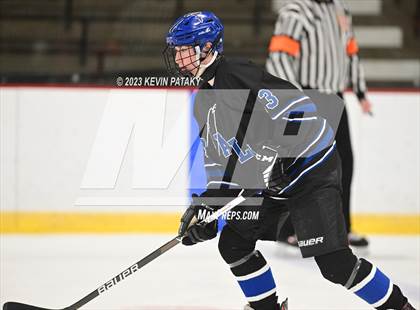 Thumbnail 1 in Hall vs. Masuk (CIAC DIII Quarterfinal) photogallery.