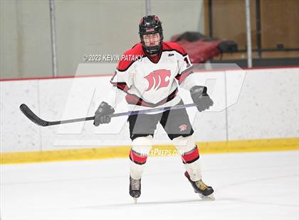 Thumbnail 2 in Hall vs. Masuk (CIAC DIII Quarterfinal) photogallery.