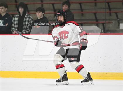 Thumbnail 2 in Hall vs. Masuk (CIAC DIII Quarterfinal) photogallery.