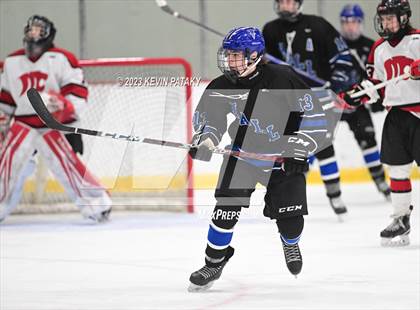 Thumbnail 3 in Hall vs. Masuk (CIAC DIII Quarterfinal) photogallery.