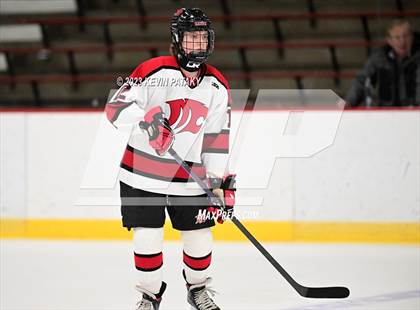 Thumbnail 1 in Hall vs. Masuk (CIAC DIII Quarterfinal) photogallery.