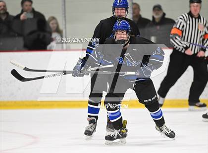 Thumbnail 3 in Hall vs. Masuk (CIAC DIII Quarterfinal) photogallery.