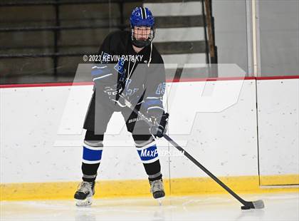 Thumbnail 1 in Hall vs. Masuk (CIAC DIII Quarterfinal) photogallery.
