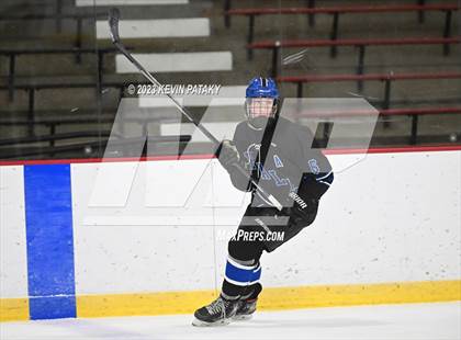 Thumbnail 1 in Hall vs. Masuk (CIAC DIII Quarterfinal) photogallery.