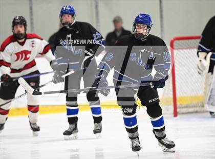 Thumbnail 1 in Hall vs. Masuk (CIAC DIII Quarterfinal) photogallery.