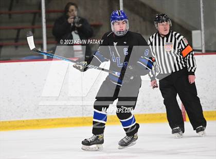 Thumbnail 2 in Hall vs. Masuk (CIAC DIII Quarterfinal) photogallery.