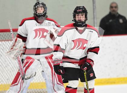 Thumbnail 2 in Hall vs. Masuk (CIAC DIII Quarterfinal) photogallery.