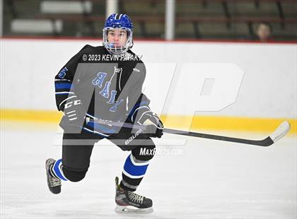 Thumbnail 1 in Hall vs. Masuk (CIAC DIII Quarterfinal) photogallery.