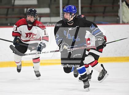 Thumbnail 1 in Hall vs. Masuk (CIAC DIII Quarterfinal) photogallery.