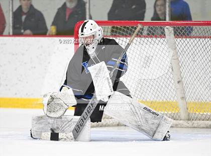 Thumbnail 3 in Hall vs. Masuk (CIAC DIII Quarterfinal) photogallery.
