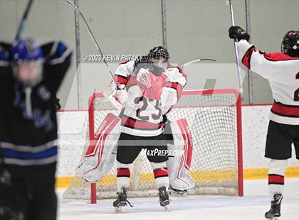 Thumbnail 1 in Hall vs. Masuk (CIAC DIII Quarterfinal) photogallery.