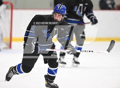Thumbnail 1 in Hall vs. Masuk (CIAC DIII Quarterfinal) photogallery.