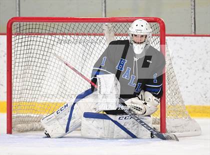 Thumbnail 2 in Hall vs. Masuk (CIAC DIII Quarterfinal) photogallery.