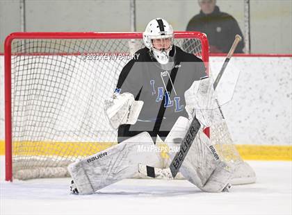 Thumbnail 1 in Hall vs. Masuk (CIAC DIII Quarterfinal) photogallery.
