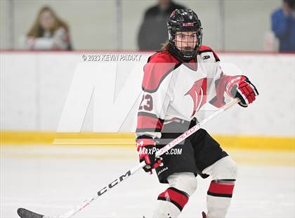 Thumbnail 2 in Hall vs. Masuk (CIAC DIII Quarterfinal) photogallery.