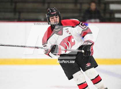 Thumbnail 2 in Hall vs. Masuk (CIAC DIII Quarterfinal) photogallery.