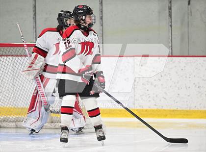 Thumbnail 2 in Hall vs. Masuk (CIAC DIII Quarterfinal) photogallery.