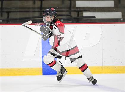 Thumbnail 2 in Hall vs. Masuk (CIAC DIII Quarterfinal) photogallery.