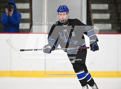 Thumbnail 2 in Hall vs. Masuk (CIAC DIII Quarterfinal) photogallery.