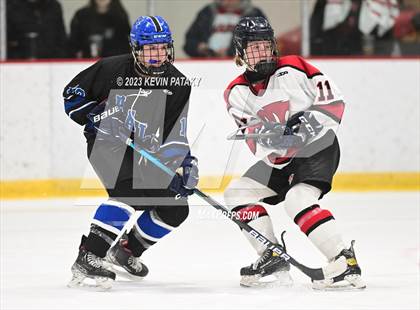 Thumbnail 2 in Hall vs. Masuk (CIAC DIII Quarterfinal) photogallery.