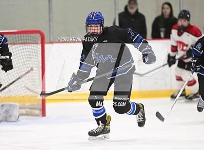Thumbnail 2 in Hall vs. Masuk (CIAC DIII Quarterfinal) photogallery.