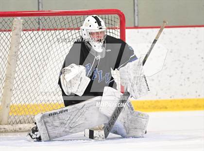 Thumbnail 2 in Hall vs. Masuk (CIAC DIII Quarterfinal) photogallery.