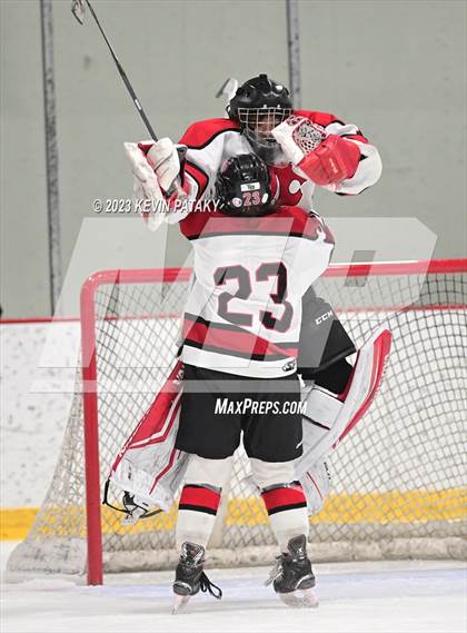 Thumbnail 1 in Hall vs. Masuk (CIAC DIII Quarterfinal) photogallery.