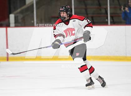 Thumbnail 2 in Hall vs. Masuk (CIAC DIII Quarterfinal) photogallery.