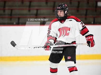 Thumbnail 1 in Hall vs. Masuk (CIAC DIII Quarterfinal) photogallery.