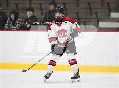 Thumbnail 2 in Hall vs. Masuk (CIAC DIII Quarterfinal) photogallery.