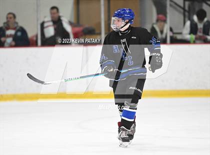 Thumbnail 2 in Hall vs. Masuk (CIAC DIII Quarterfinal) photogallery.