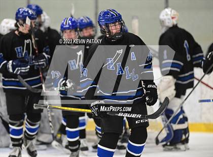 Thumbnail 2 in Hall vs. Masuk (CIAC DIII Quarterfinal) photogallery.