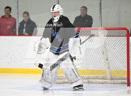 Thumbnail 2 in Hall vs. Masuk (CIAC DIII Quarterfinal) photogallery.