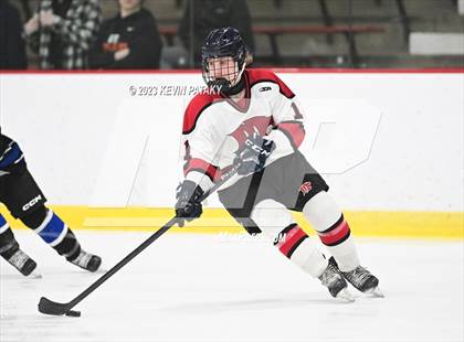 Thumbnail 1 in Hall vs. Masuk (CIAC DIII Quarterfinal) photogallery.
