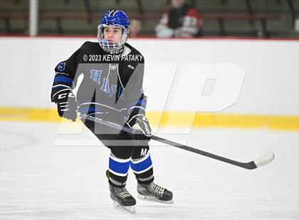 Thumbnail 1 in Hall vs. Masuk (CIAC DIII Quarterfinal) photogallery.