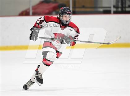 Thumbnail 3 in Hall vs. Masuk (CIAC DIII Quarterfinal) photogallery.