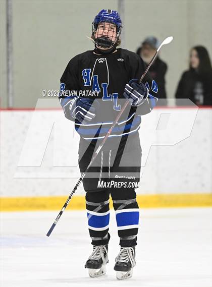 Thumbnail 1 in Hall vs. Masuk (CIAC DIII Quarterfinal) photogallery.