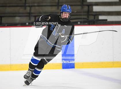 Thumbnail 1 in Hall vs. Masuk (CIAC DIII Quarterfinal) photogallery.