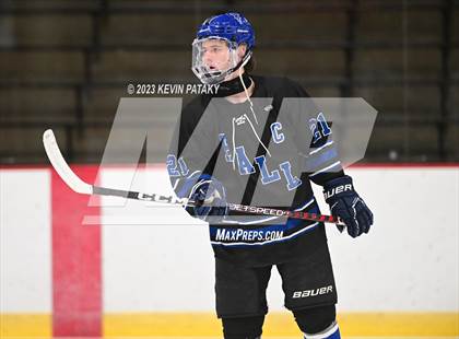 Thumbnail 2 in Hall vs. Masuk (CIAC DIII Quarterfinal) photogallery.