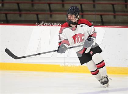 Thumbnail 2 in Hall vs. Masuk (CIAC DIII Quarterfinal) photogallery.