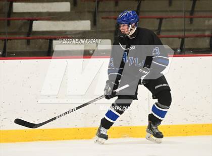 Thumbnail 2 in Hall vs. Masuk (CIAC DIII Quarterfinal) photogallery.
