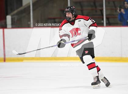 Thumbnail 1 in Hall vs. Masuk (CIAC DIII Quarterfinal) photogallery.