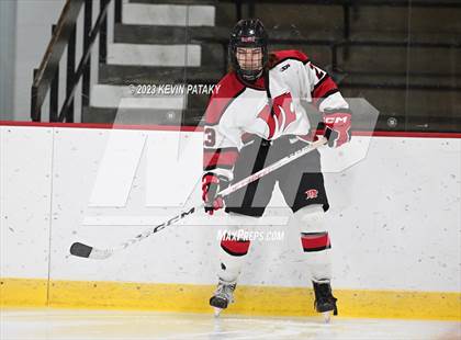 Thumbnail 2 in Hall vs. Masuk (CIAC DIII Quarterfinal) photogallery.