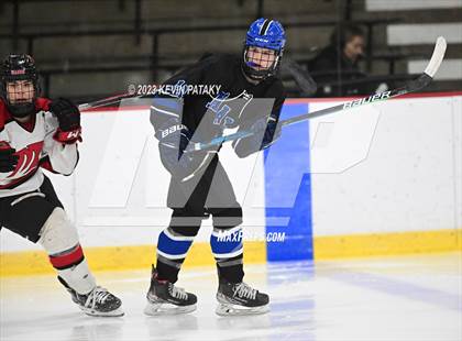 Thumbnail 2 in Hall vs. Masuk (CIAC DIII Quarterfinal) photogallery.