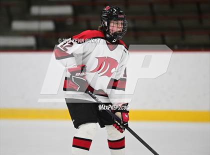 Thumbnail 2 in Hall vs. Masuk (CIAC DIII Quarterfinal) photogallery.
