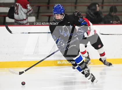 Thumbnail 3 in Hall vs. Masuk (CIAC DIII Quarterfinal) photogallery.