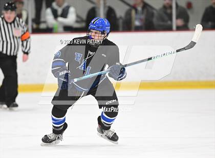 Thumbnail 1 in Hall vs. Masuk (CIAC DIII Quarterfinal) photogallery.