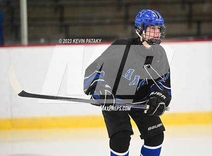 Thumbnail 3 in Hall vs. Masuk (CIAC DIII Quarterfinal) photogallery.