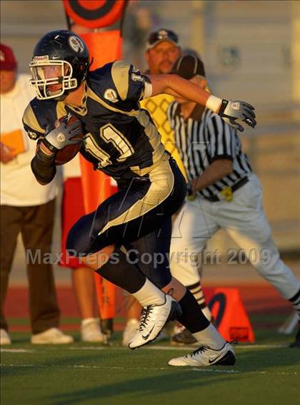 Thumbnail 3 in Cardinal Newman vs. Central Catholic (Battle at the Capital) photogallery.