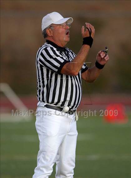 Thumbnail 2 in Cardinal Newman vs. Central Catholic (Battle at the Capital) photogallery.